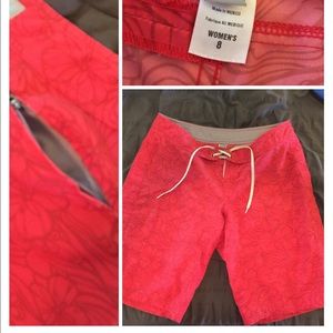 💲PRICE REDUCED🔥Women's Patagonia Board Shorts