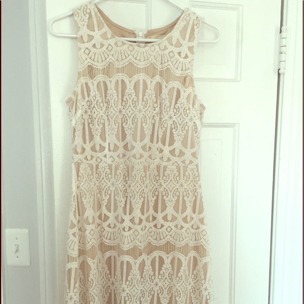 Lace dress