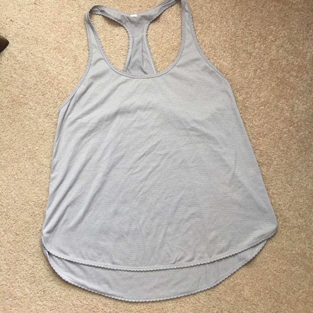 Lululemon tank top