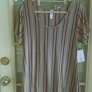BNWT LulaRoe XL Classic T *PRICE FIRM*