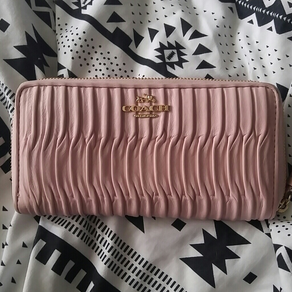 Authentic Coach Wallet