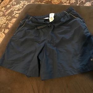 Men's M Columbia shorts
