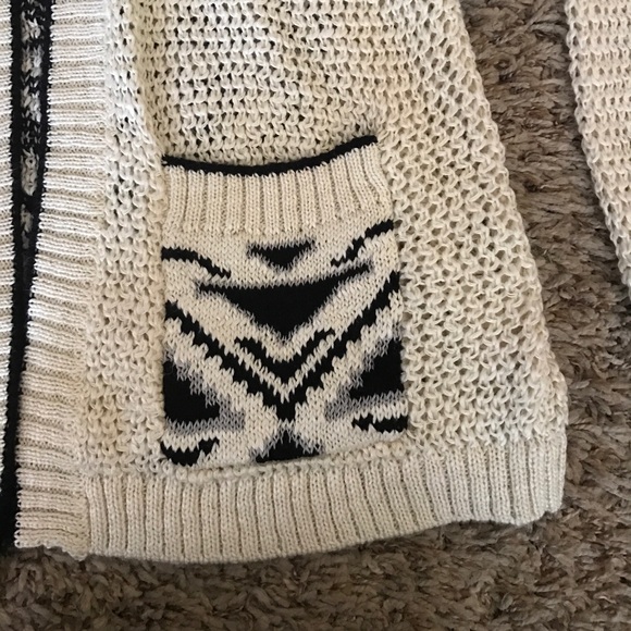 Willow and clay cardigan - Picture 2 of 4