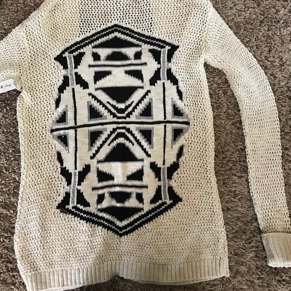 Willow and clay cardigan - Picture 3 of 4