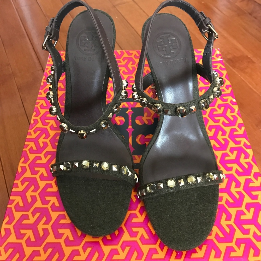 TORY BURCH! Gorgeous heels!