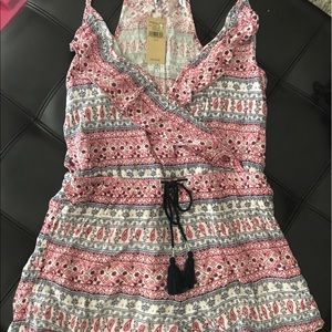 AE romper size Small