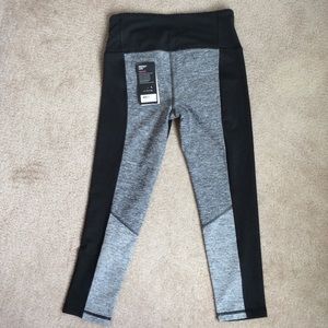 VSX Victoria's Secret Sport Knockout Capri