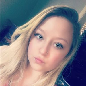 Meet your Posher, Sarai