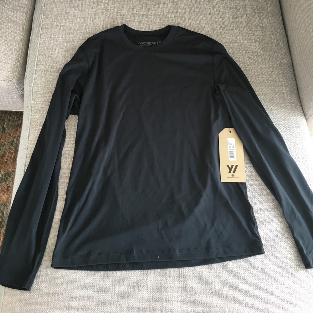 NWT! Men's James Perse Performance shirt