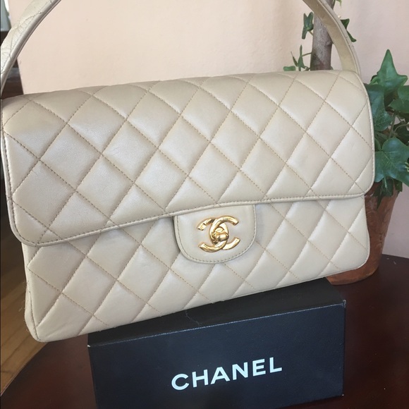 Chanel additional pics (up for trade) - Picture 4 of 4