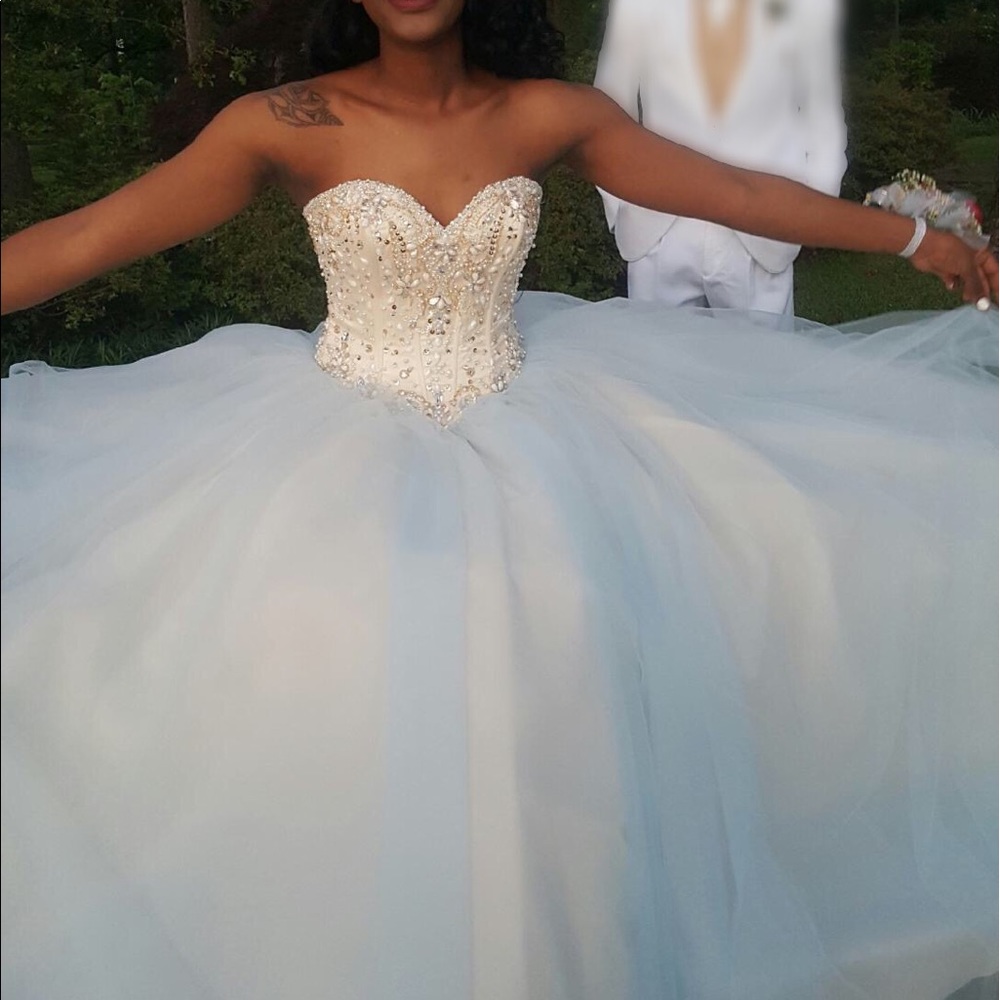 Wedding/ Prom Dress
