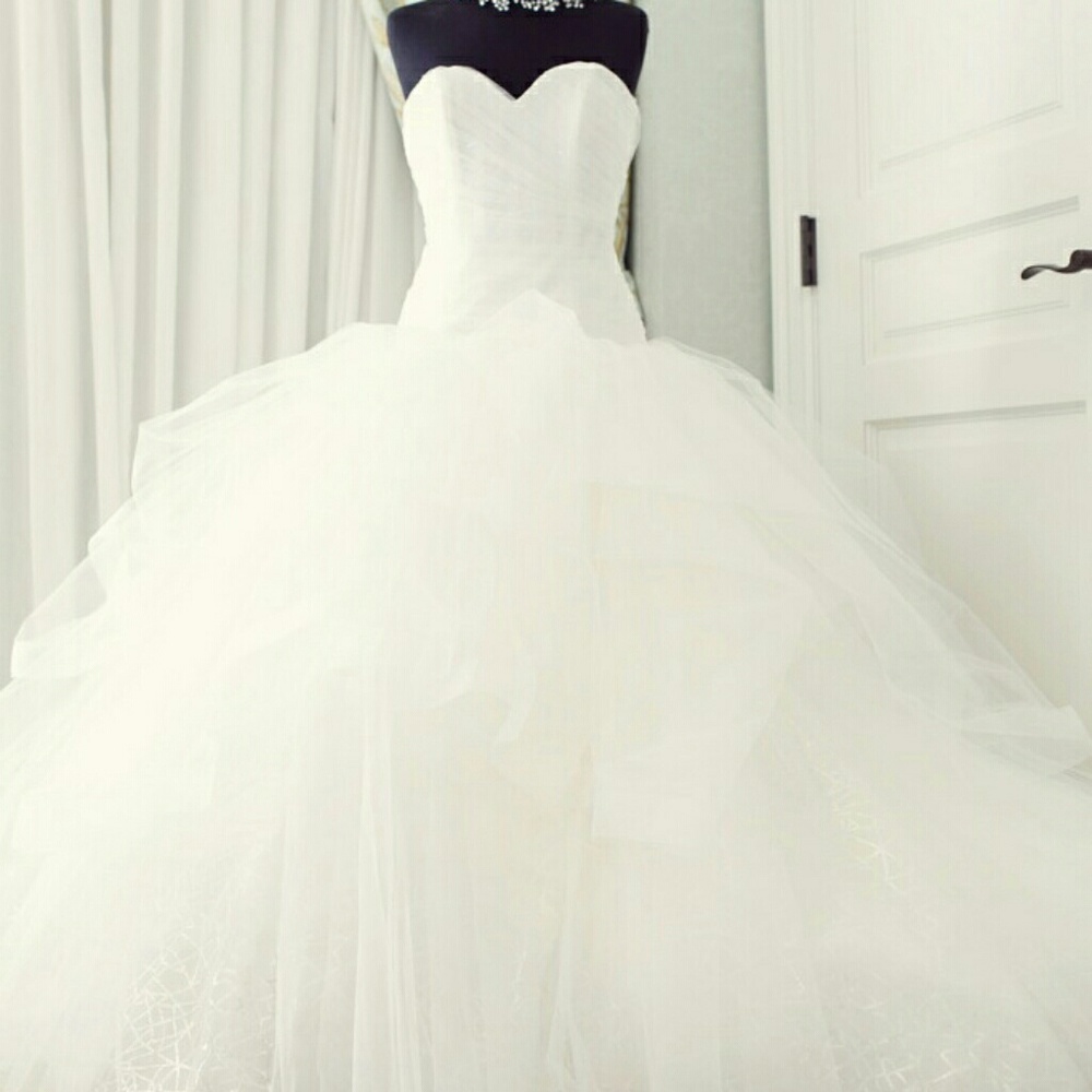 Amsale - Kenneth Poole Couture Wedding Gown