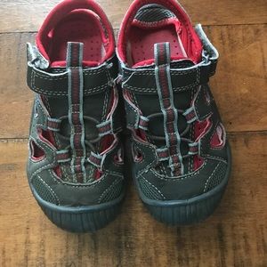 OshKosh Sandals