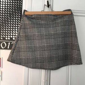 Brandy Melville plaid skirt