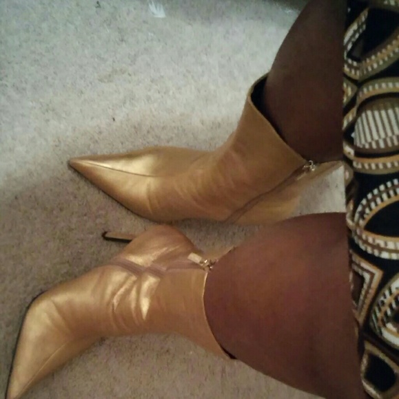 Colin Stuart - Picture 3 of 8