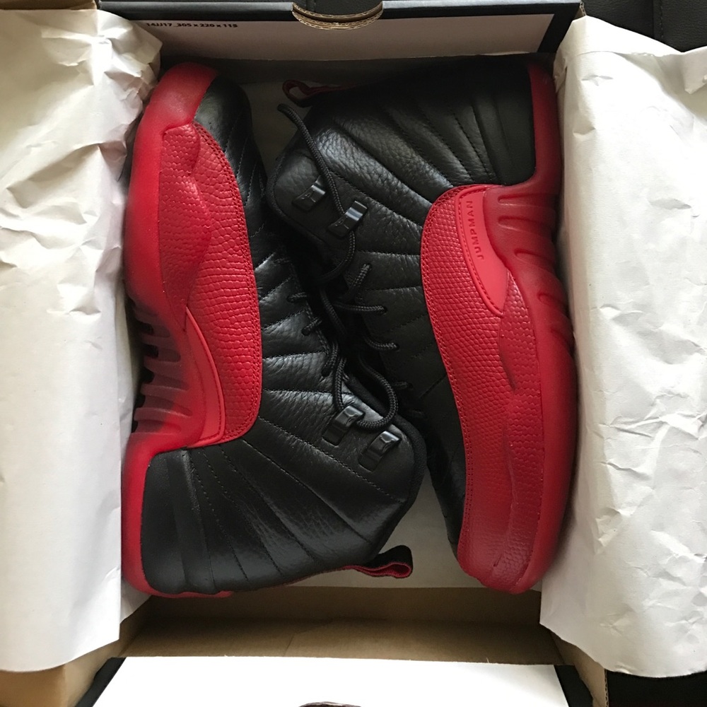Jordan 12 Retro "Flu games"