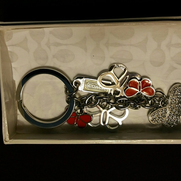 NWOT COACH Crystal Butterfly Silvertone Key chain - Picture 3 of 4