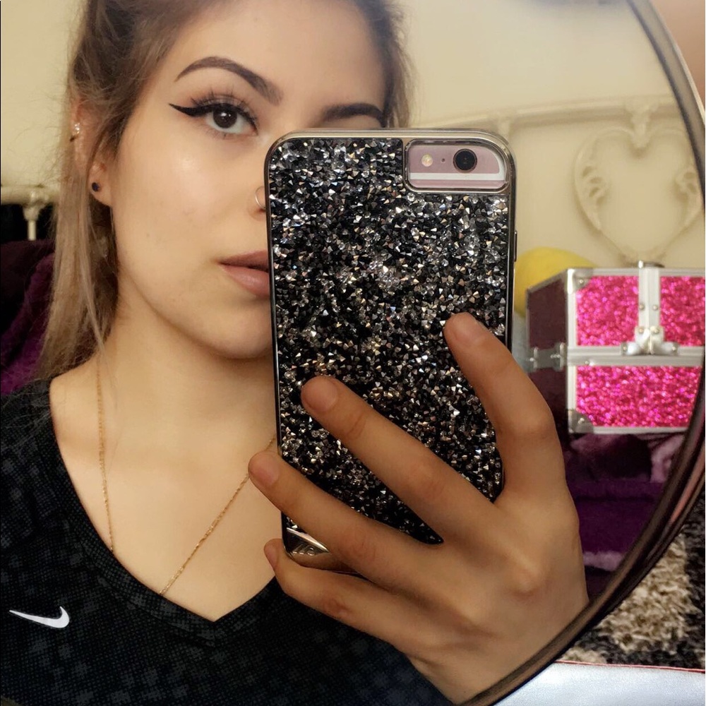 Meet your Posher, Mitzi