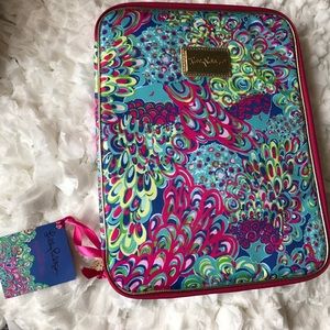Lilly Pulitzer Lilly's lagoon folio ❤️