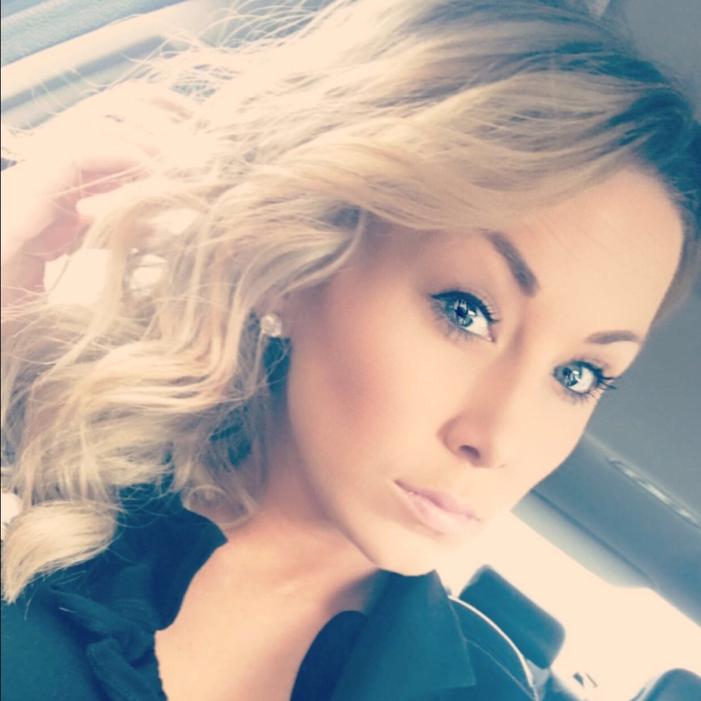 Meet your Posher, Katie