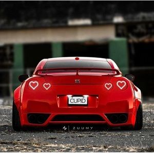 Meet your Posher, Soldi