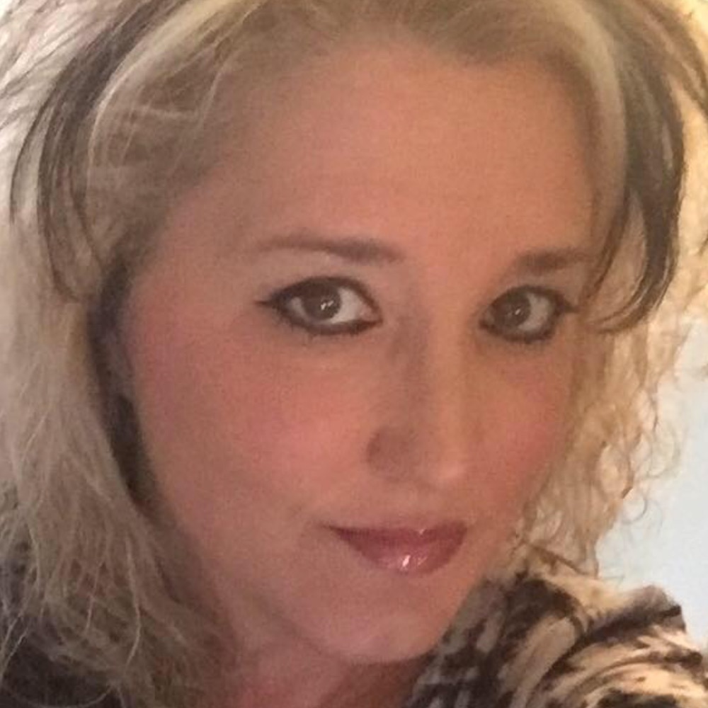 Meet your Posher, Joni