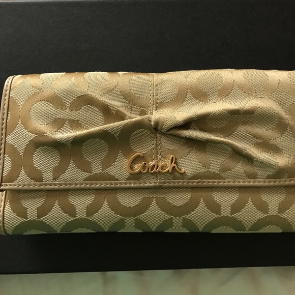 Coach Op Art Satchel w/ matching Checkbook Wallet - Picture 2 of 7