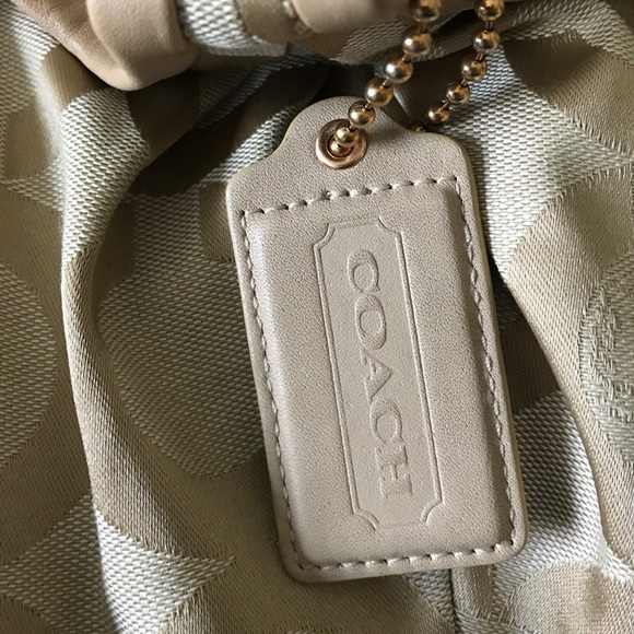 Coach Op Art Satchel w/ matching Checkbook Wallet - Picture 3 of 7