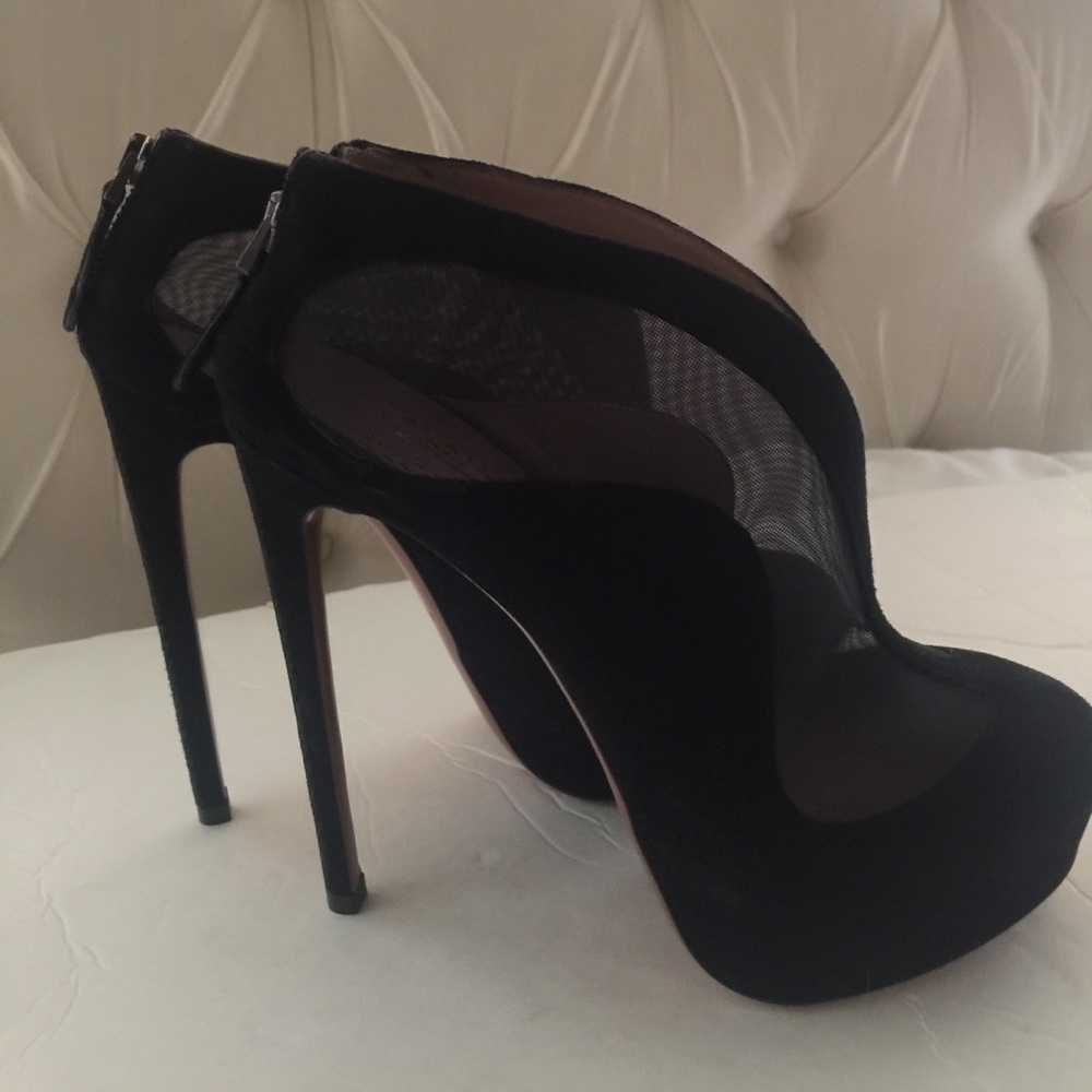 Alaia mesh booties. - Picture 6 of 8