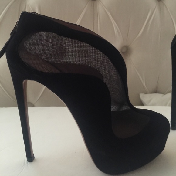 Alaia mesh booties. - Picture 7 of 8