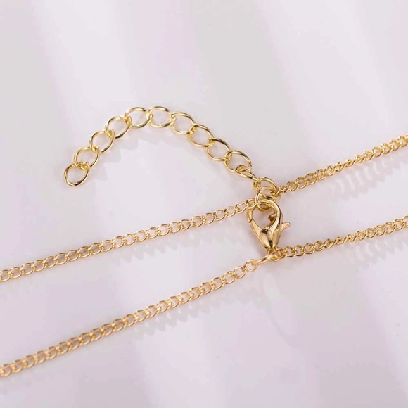 Multi fashion triangle necklace - Picture 3 of 3