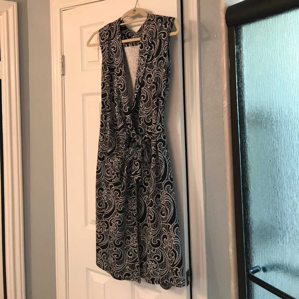 Ann TAYLOR wrap dress