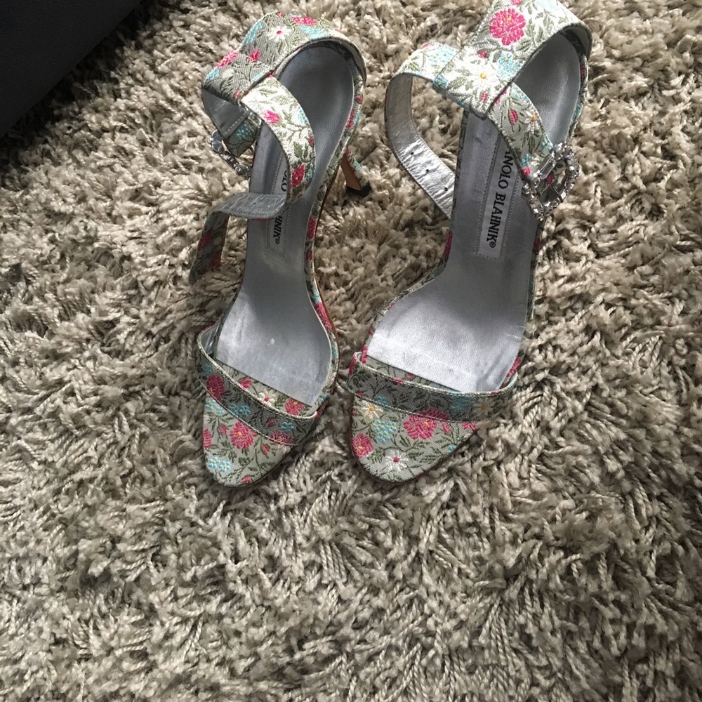 Manolo blahnik heeled sandal