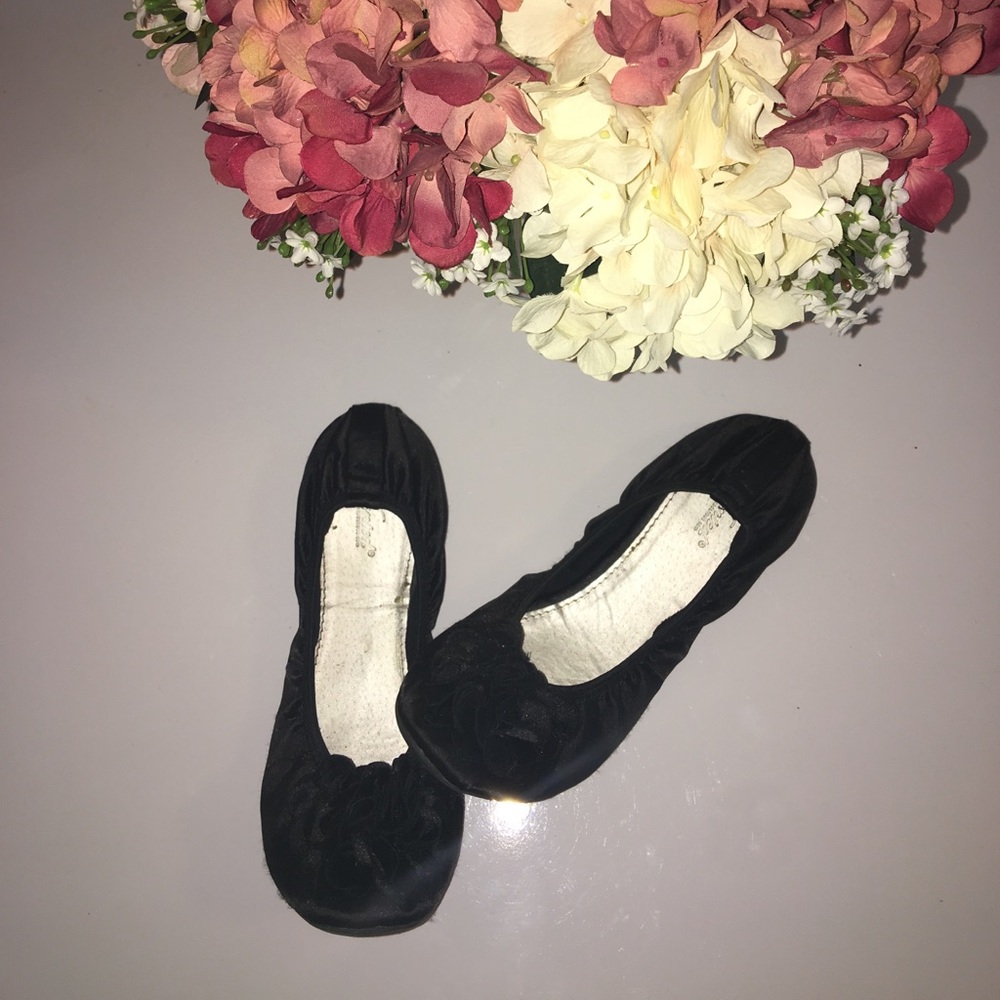 Black flats