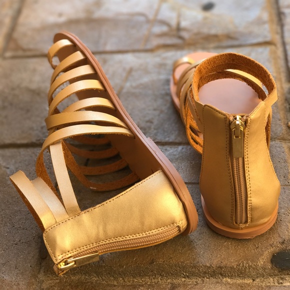 Metallic Gold Toe Ring Gladiator Sandals - Picture 3 of 3