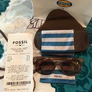 Fossil sun glasses