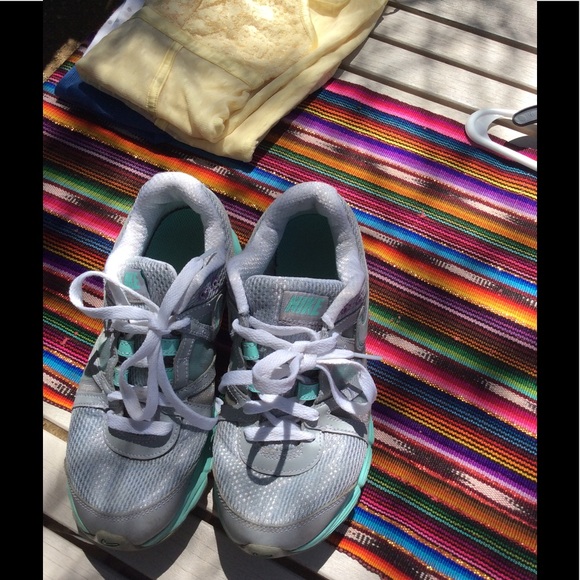 Put some pep in your step - Picture 2 of 2