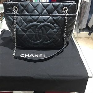 Chanel handbag !!!