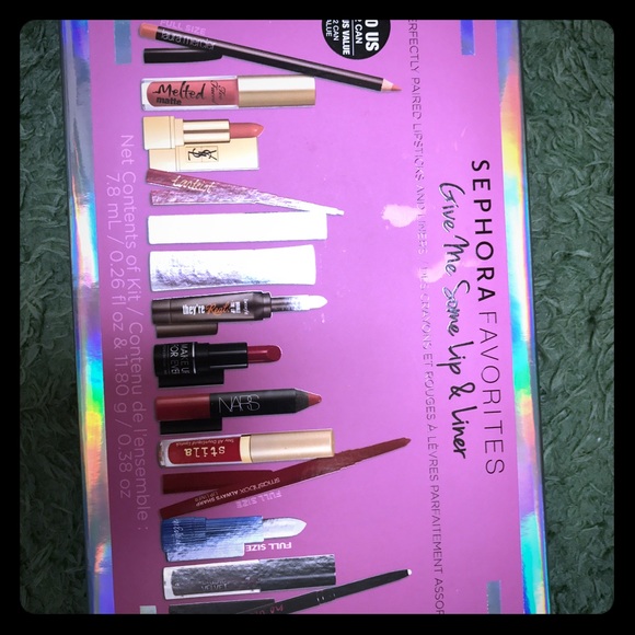 Sephora Other - SEPHORA GIVE ME LIP AND LINER KIT