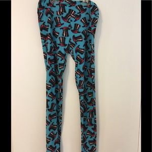 Lularoe OS leggings.