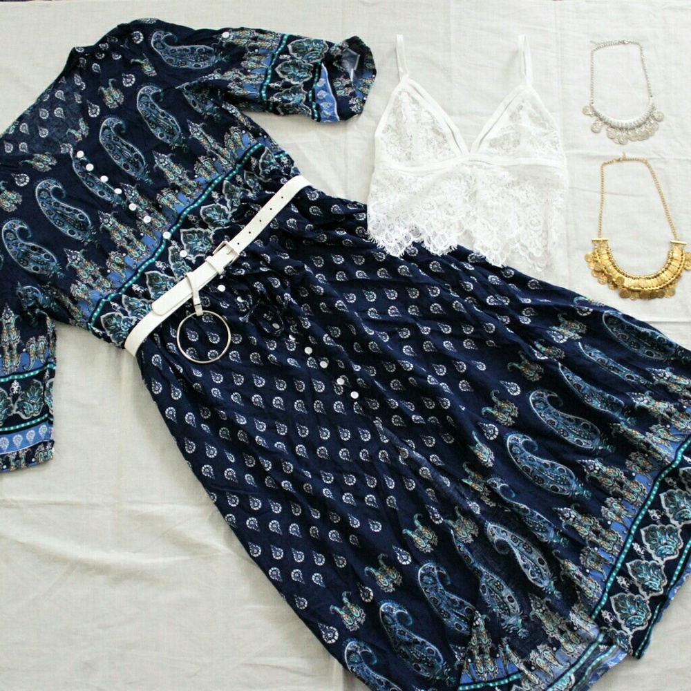 Nastasia Floral Maxi Dress in Ocean Blue - Picture 5 of 5