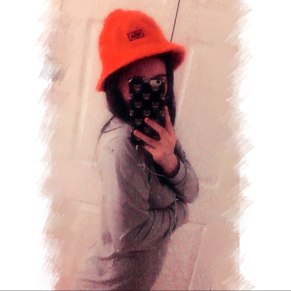 Brand New HBA FURGORA CASUAL KANGOL
