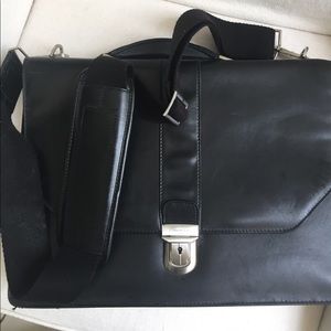 New with tags Kenneth Cole briefcase