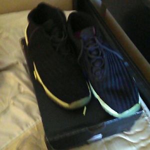 Meet your Posher, Aaron