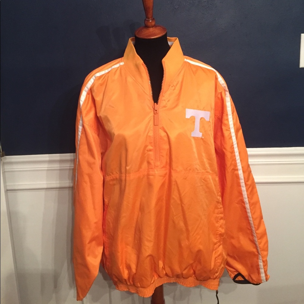 NWOT Official Tennessee Volunteers Pullover, Large