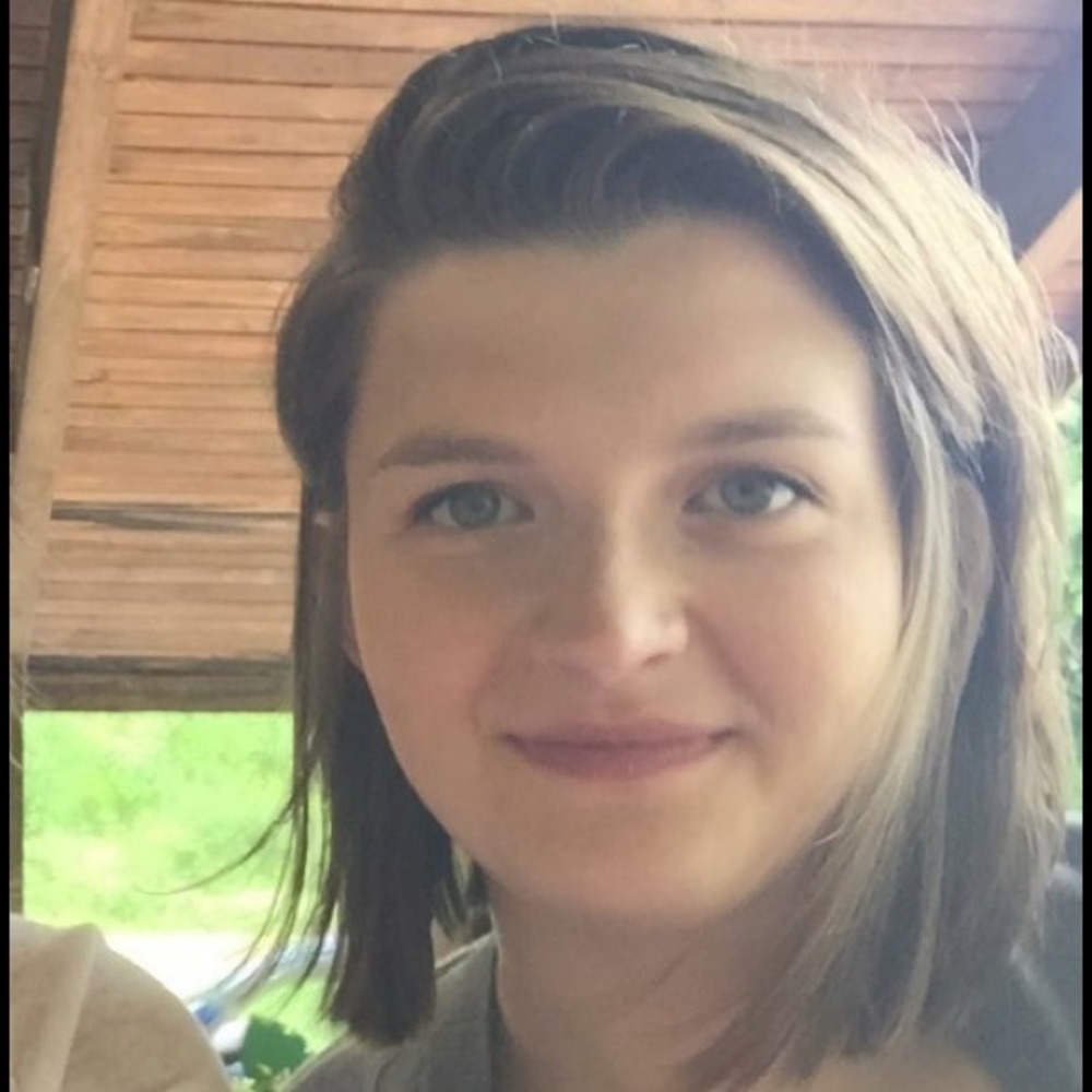 Meet your Posher, Dana