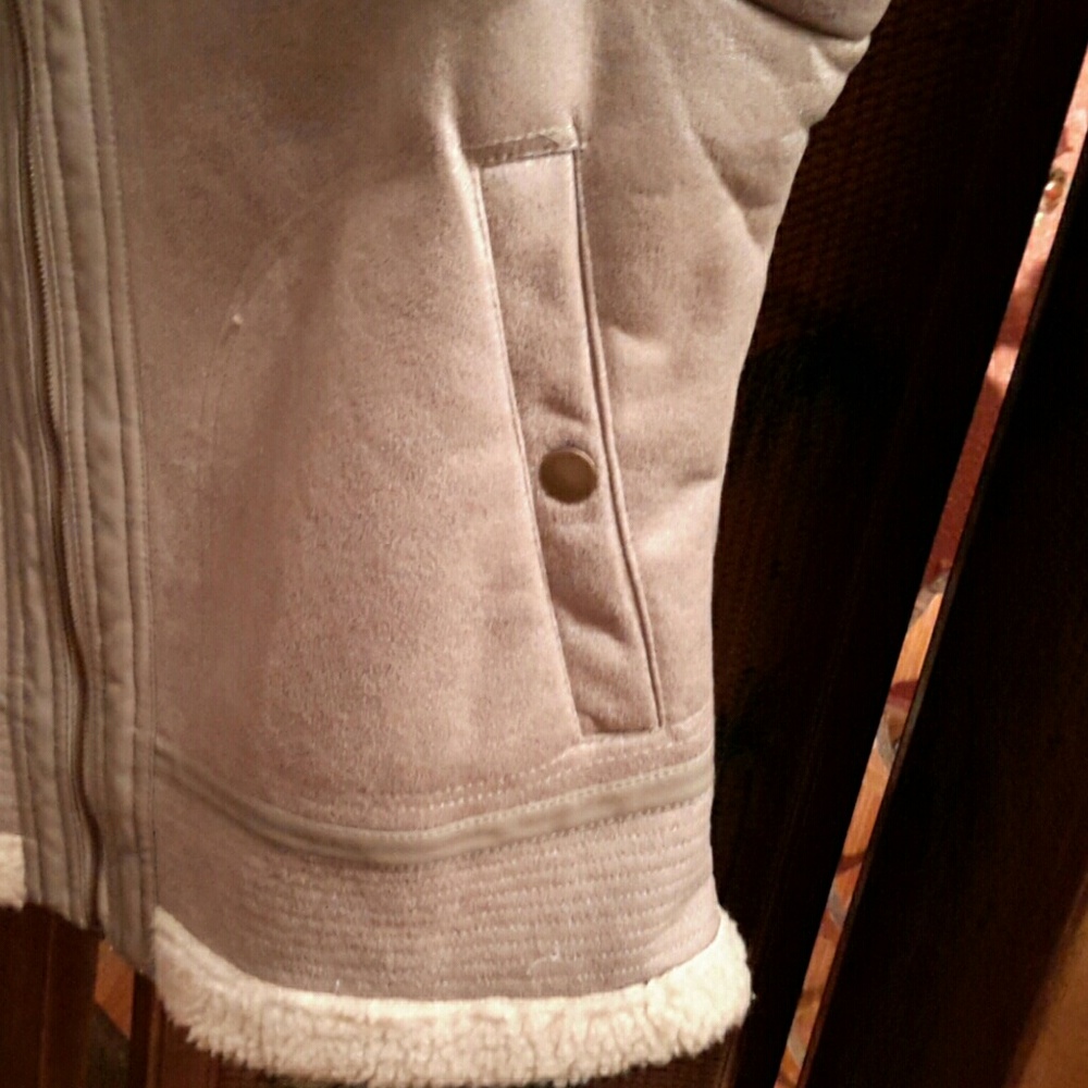 AWESOME BOMBER JACKET!!! SOLD!!!!! - Picture 6 of 7