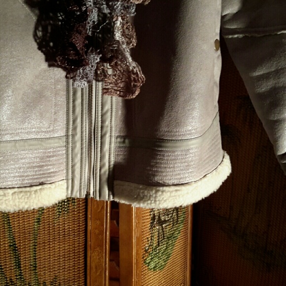 AWESOME BOMBER JACKET!!! SOLD!!!!! - Picture 3 of 7