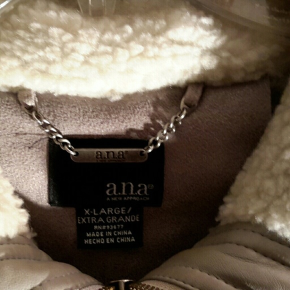 AWESOME BOMBER JACKET!!! SOLD!!!!! - Picture 5 of 7