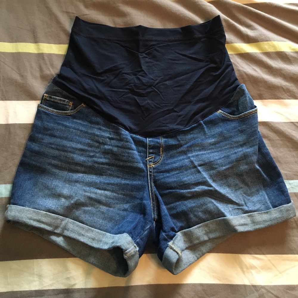 Denim maternity shorts